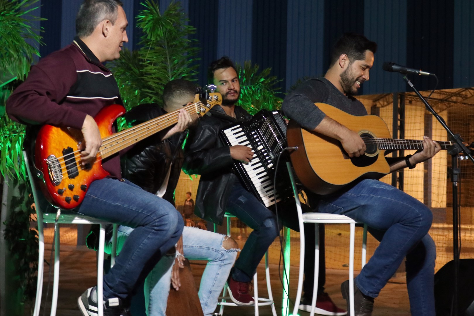 Yara Clube estreia primeira “Sexta Show” com apresentação do cantor Jorge Paim