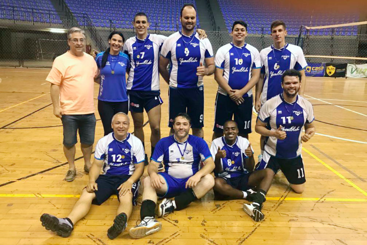 Equipe do Yara Clube é campeã do Torneio de Vôlei Masculino da Prefeitura de Marília