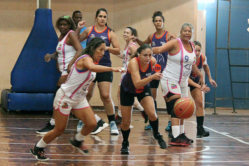 Yara Clube reúne sete equipes no 3º Master Feminino de Basquete