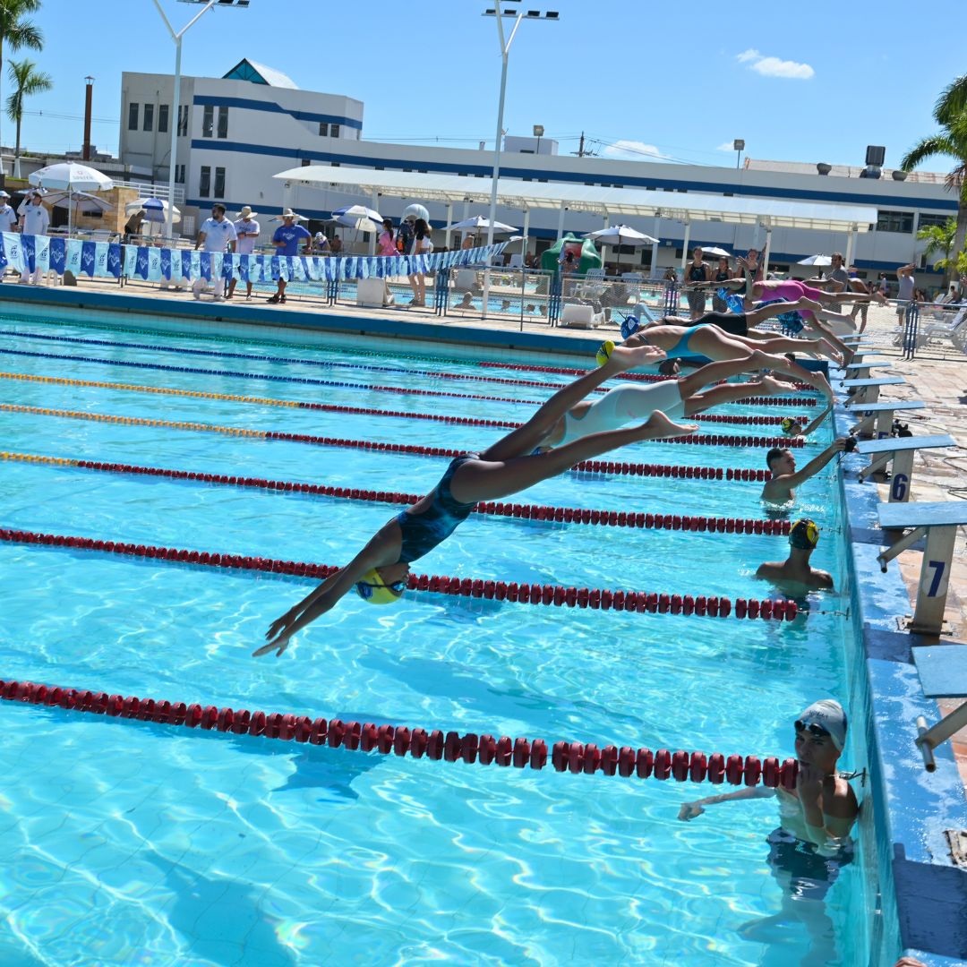 Yara Clube recebe atletas da natação para o primeiro torneio estadual de 2024